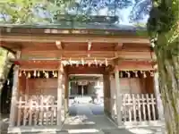 淺間神社(忍野八海)の山門・神門