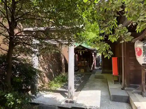 久國神社の{uncategorized: "未分類", other: "その他", undefined: "問題あり", building: "その他建物", grave: "お墓", sacred_gate: "鳥居", guardian: "狛犬", statue: "像", buddha: "仏像", history: "歴史", nature: "自然", garden: "庭園", animal: "動物", pagoda: "塔", temizu: "手水舎", mountain_gate: "山門・神門", sanctuary: "本殿・本堂", subordinate: "末社・摂社", art: "芸術", scenery: "景色", jizo: "地蔵", ema: "絵馬", goshuin: "御朱印", omikuji: "おみくじ", items: "授与品その他", amulet: "お守り", goshuincho: "御朱印帳", eats: "食事", festival: "お祭り", votive_dance: "神楽", shichigosan: "七五三参", wedding: "結婚式", experience: "体験その他", initially: "初詣", around: "周辺", anti_infection: "感染症対策"}
