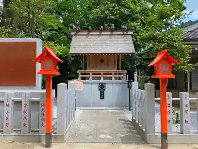 上野総社神社の末社・摂社