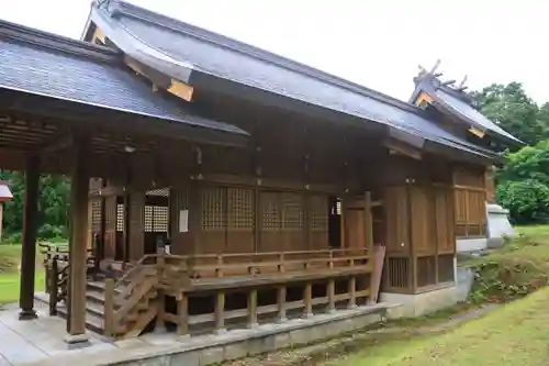 居多神社の本殿・本堂