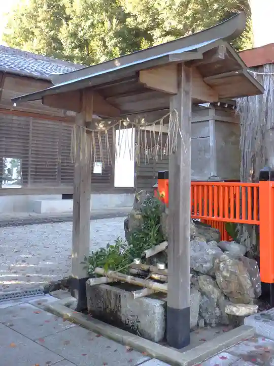 新宮神社の手水舎