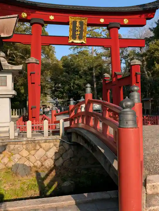 氣比神宮の{uncategorized: "未分類", other: "その他", undefined: "問題あり", building: "その他建物", grave: "お墓", sacred_gate: "鳥居", guardian: "狛犬", statue: "像", buddha: "仏像", history: "歴史", nature: "自然", garden: "庭園", animal: "動物", pagoda: "塔", temizu: "手水舎", mountain_gate: "山門・神門", sanctuary: "本殿・本堂", subordinate: "末社・摂社", art: "芸術", scenery: "景色", jizo: "地蔵", ema: "絵馬", goshuin: "御朱印", omikuji: "おみくじ", items: "授与品その他", amulet: "お守り", goshuincho: "御朱印帳", eats: "食事", festival: "お祭り", votive_dance: "神楽", shichigosan: "七五三参", wedding: "結婚式", experience: "体験その他", initially: "初詣", around: "周辺", anti_infection: "感染症対策"}