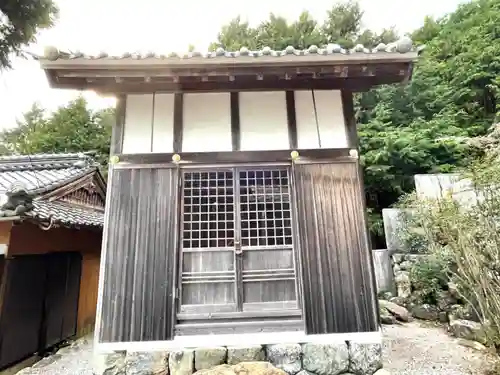 猪名部神社の建物その他