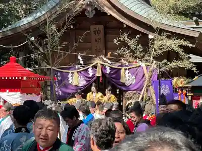 神明神社の{uncategorized: "未分類", other: "その他", undefined: "問題あり", building: "その他建物", grave: "お墓", sacred_gate: "鳥居", guardian: "狛犬", statue: "像", buddha: "仏像", history: "歴史", nature: "自然", garden: "庭園", animal: "動物", pagoda: "塔", temizu: "手水舎", mountain_gate: "山門・神門", sanctuary: "本殿・本堂", subordinate: "末社・摂社", art: "芸術", scenery: "景色", jizo: "地蔵", ema: "絵馬", goshuin: "御朱印", omikuji: "おみくじ", items: "授与品その他", amulet: "お守り", goshuincho: "御朱印帳", eats: "食事", festival: "お祭り", votive_dance: "神楽", shichigosan: "七五三参", wedding: "結婚式", experience: "体験その他", initially: "初詣", around: "周辺", anti_infection: "感染症対策"}