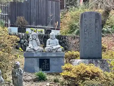 金昌寺の像