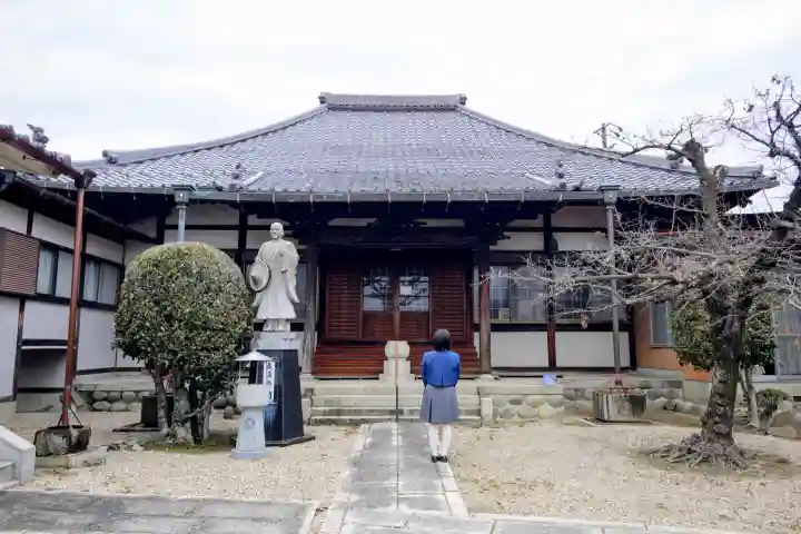 普門寺の本殿・本堂