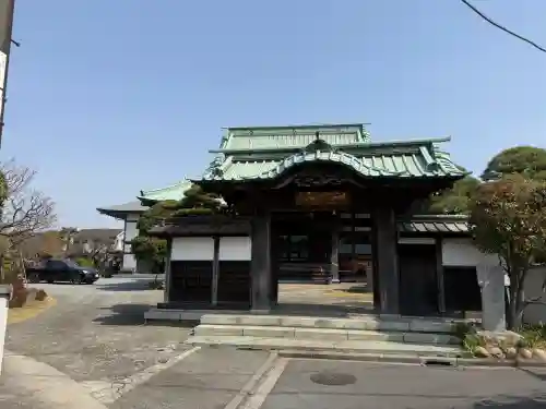 傳心寺の{uncategorized: "未分類", other: "その他", undefined: "問題あり", building: "その他建物", grave: "お墓", sacred_gate: "鳥居", guardian: "狛犬", statue: "像", buddha: "仏像", history: "歴史", nature: "自然", garden: "庭園", animal: "動物", pagoda: "塔", temizu: "手水舎", mountain_gate: "山門・神門", sanctuary: "本殿・本堂", subordinate: "末社・摂社", art: "芸術", scenery: "景色", jizo: "地蔵", ema: "絵馬", goshuin: "御朱印", omikuji: "おみくじ", items: "授与品その他", amulet: "お守り", goshuincho: "御朱印帳", eats: "食事", festival: "お祭り", votive_dance: "神楽", shichigosan: "七五三参", wedding: "結婚式", experience: "体験その他", initially: "初詣", around: "周辺", anti_infection: "感染症対策"}