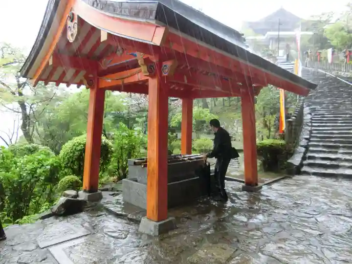 熊野那智大社の手水舎