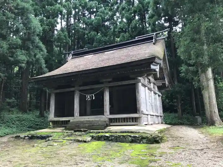 波宇志別神社神楽殿(秋田県)