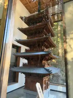 猿田彦三河神社の{uncategorized: "未分類", other: "その他", undefined: "問題あり", building: "その他建物", grave: "お墓", sacred_gate: "鳥居", guardian: "狛犬", statue: "像", buddha: "仏像", history: "歴史", nature: "自然", garden: "庭園", animal: "動物", pagoda: "塔", temizu: "手水舎", mountain_gate: "山門・神門", sanctuary: "本殿・本堂", subordinate: "末社・摂社", art: "芸術", scenery: "景色", jizo: "地蔵", ema: "絵馬", goshuin: "御朱印", omikuji: "おみくじ", items: "授与品その他", amulet: "お守り", goshuincho: "御朱印帳", eats: "食事", festival: "お祭り", votive_dance: "神楽", shichigosan: "七五三参", wedding: "結婚式", experience: "体験その他", initially: "初詣", around: "周辺", anti_infection: "感染症対策"}