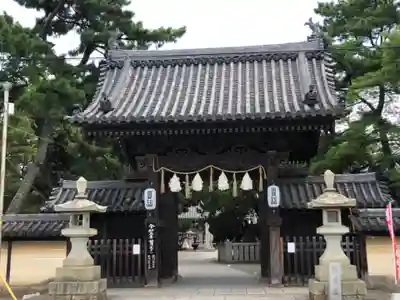 高砂神社の山門・神門