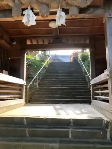 塩冶神社の{uncategorized: "未分類", other: "その他", undefined: "問題あり", building: "その他建物", grave: "お墓", sacred_gate: "鳥居", guardian: "狛犬", statue: "像", buddha: "仏像", history: "歴史", nature: "自然", garden: "庭園", animal: "動物", pagoda: "塔", temizu: "手水舎", mountain_gate: "山門・神門", sanctuary: "本殿・本堂", subordinate: "末社・摂社", art: "芸術", scenery: "景色", jizo: "地蔵", ema: "絵馬", goshuin: "御朱印", omikuji: "おみくじ", items: "授与品その他", amulet: "お守り", goshuincho: "御朱印帳", eats: "食事", festival: "お祭り", votive_dance: "神楽", shichigosan: "七五三参", wedding: "結婚式", experience: "体験その他", initially: "初詣", around: "周辺", anti_infection: "感染症対策"}