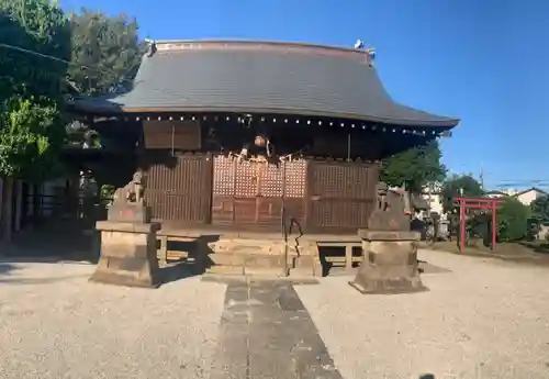 氷川神社の本殿