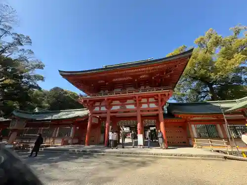 武蔵一宮氷川神社の{uncategorized: "未分類", other: "その他", undefined: "問題あり", building: "その他建物", grave: "お墓", sacred_gate: "鳥居", guardian: "狛犬", statue: "像", buddha: "仏像", history: "歴史", nature: "自然", garden: "庭園", animal: "動物", pagoda: "塔", temizu: "手水舎", mountain_gate: "山門・神門", sanctuary: "本殿・本堂", subordinate: "末社・摂社", art: "芸術", scenery: "景色", jizo: "地蔵", ema: "絵馬", goshuin: "御朱印", omikuji: "おみくじ", items: "授与品その他", amulet: "お守り", goshuincho: "御朱印帳", eats: "食事", festival: "お祭り", votive_dance: "神楽", shichigosan: "七五三参", wedding: "結婚式", experience: "体験その他", initially: "初詣", around: "周辺", anti_infection: "感染症対策"}