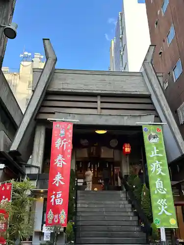烏森神社の本殿・本堂