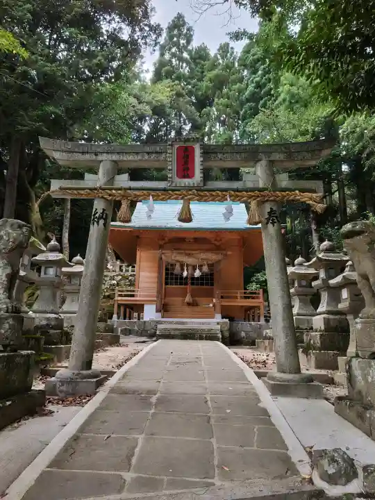 赤猪岩神社(鳥取県)