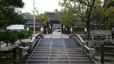 伊弉諾神宮の山門・神門