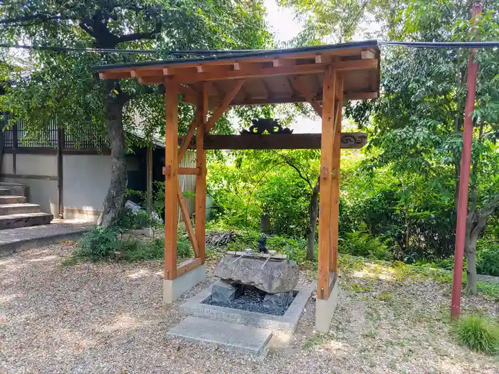 須佐之男神社の手水舎