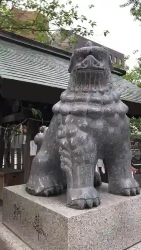 北海道神宮頓宮の狛犬