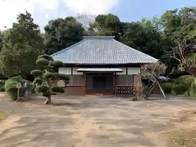 根元寺の本殿・本堂