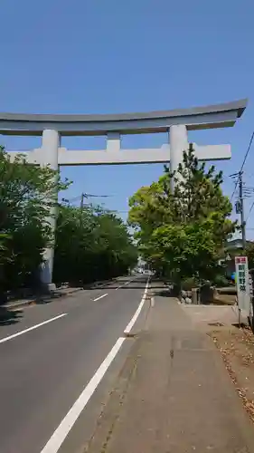 寒川神社の鳥居