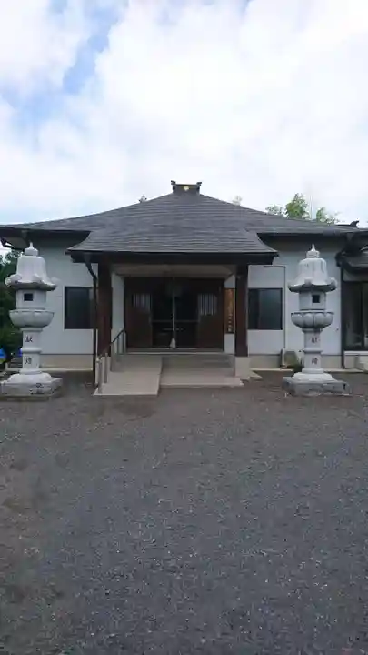 醫王寺(黄金身代り不動尊) の本殿・本堂