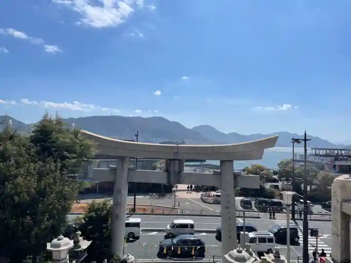 亀山八幡宮の鳥居