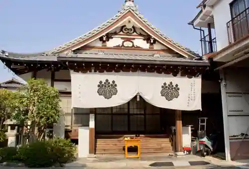 光明寺の本殿・本堂