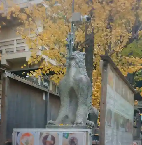 稲荷鬼王神社の狛犬