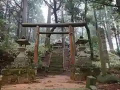 白鳥神社の鳥居