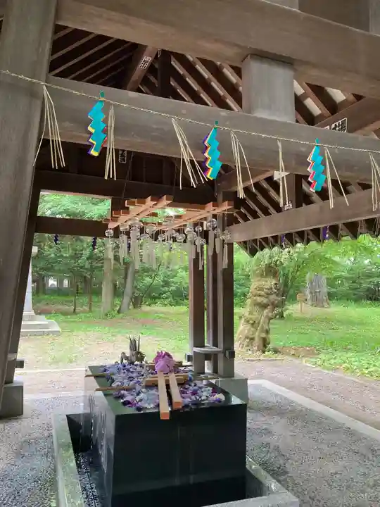 帯廣神社の手水舎