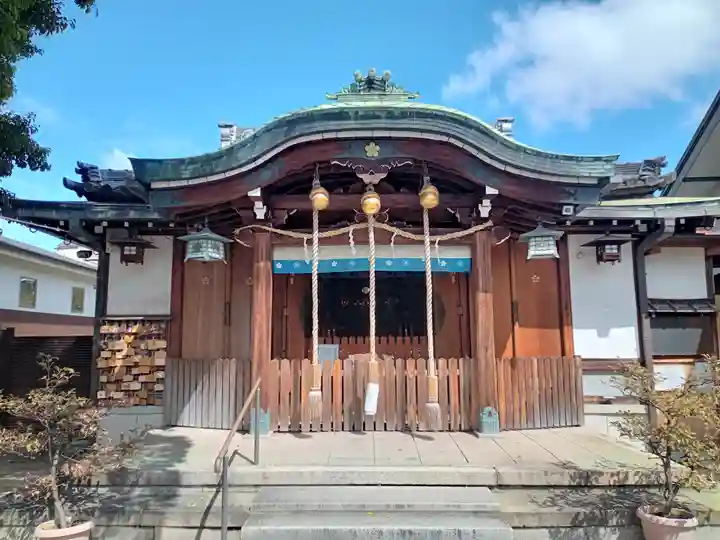 田島神社の本殿・本堂