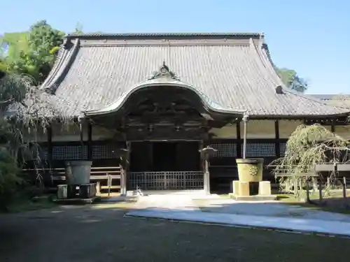 観福寺の本殿・本堂