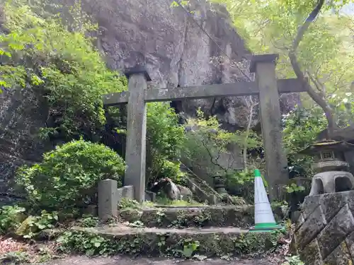 釋尊寺の鳥居