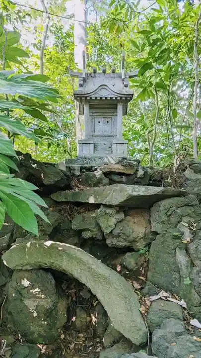 麻賀多神社の末社・摂社