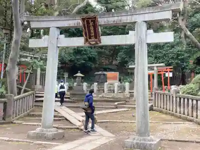 根津神社の鳥居