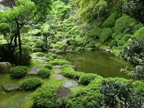 當麻寺西南院の庭園