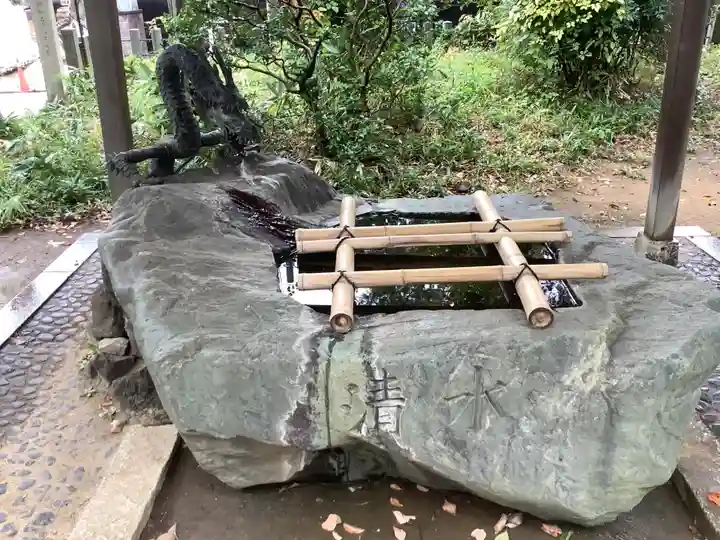 東栄八幡社の手水舎