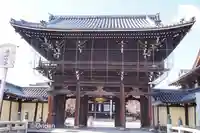 興正寺の山門・神門