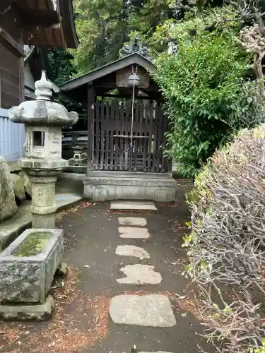 白蛇辨財天の{uncategorized: "未分類", other: "その他", undefined: "問題あり", building: "その他建物", grave: "お墓", sacred_gate: "鳥居", guardian: "狛犬", statue: "像", buddha: "仏像", history: "歴史", nature: "自然", garden: "庭園", animal: "動物", pagoda: "塔", temizu: "手水舎", mountain_gate: "山門・神門", sanctuary: "本殿・本堂", subordinate: "末社・摂社", art: "芸術", scenery: "景色", jizo: "地蔵", ema: "絵馬", goshuin: "御朱印", omikuji: "おみくじ", items: "授与品その他", amulet: "お守り", goshuincho: "御朱印帳", eats: "食事", festival: "お祭り", votive_dance: "神楽", shichigosan: "七五三参", wedding: "結婚式", experience: "体験その他", initially: "初詣", around: "周辺", anti_infection: "感染症対策"}