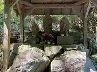 寿老滝石仏堂の本殿・本堂