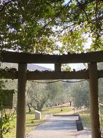 荒魂神社の鳥居