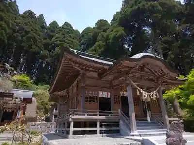 脊振神社の本殿・本堂