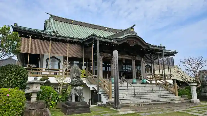 海蔵寺の{uncategorized: "未分類", other: "その他", undefined: "問題あり", building: "その他建物", grave: "お墓", sacred_gate: "鳥居", guardian: "狛犬", statue: "像", buddha: "仏像", history: "歴史", nature: "自然", garden: "庭園", animal: "動物", pagoda: "塔", temizu: "手水舎", mountain_gate: "山門・神門", sanctuary: "本殿・本堂", subordinate: "末社・摂社", art: "芸術", scenery: "景色", jizo: "地蔵", ema: "絵馬", goshuin: "御朱印", omikuji: "おみくじ", items: "授与品その他", amulet: "お守り", goshuincho: "御朱印帳", eats: "食事", festival: "お祭り", votive_dance: "神楽", shichigosan: "七五三参", wedding: "結婚式", experience: "体験その他", initially: "初詣", around: "周辺", anti_infection: "感染症対策"}