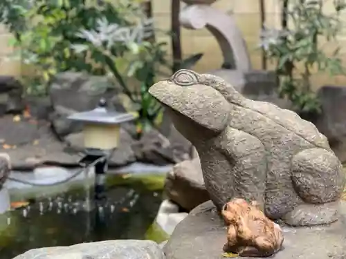 くまくま神社(導きの社 熊野町熊野神社)の狛犬