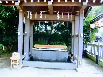 検見川神社の手水舎