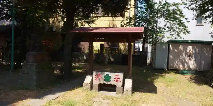 南品川諏訪神社の手水舎