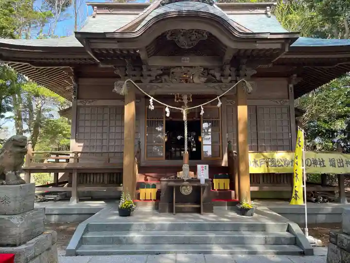 堀出神社の本殿・本堂
