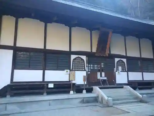 水潜寺の本殿