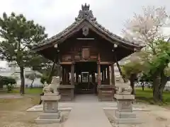 神明社の本殿